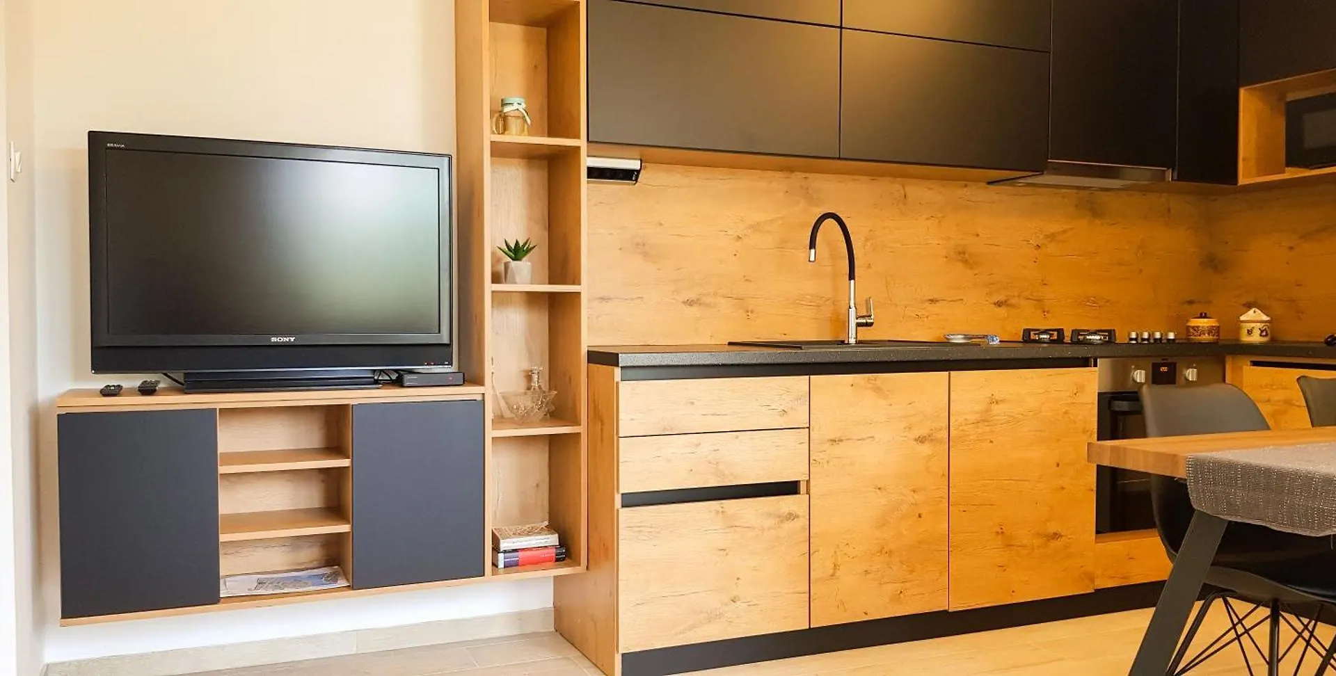 Apartments Russo - Apartments On The Beach Trogir Kroatien
