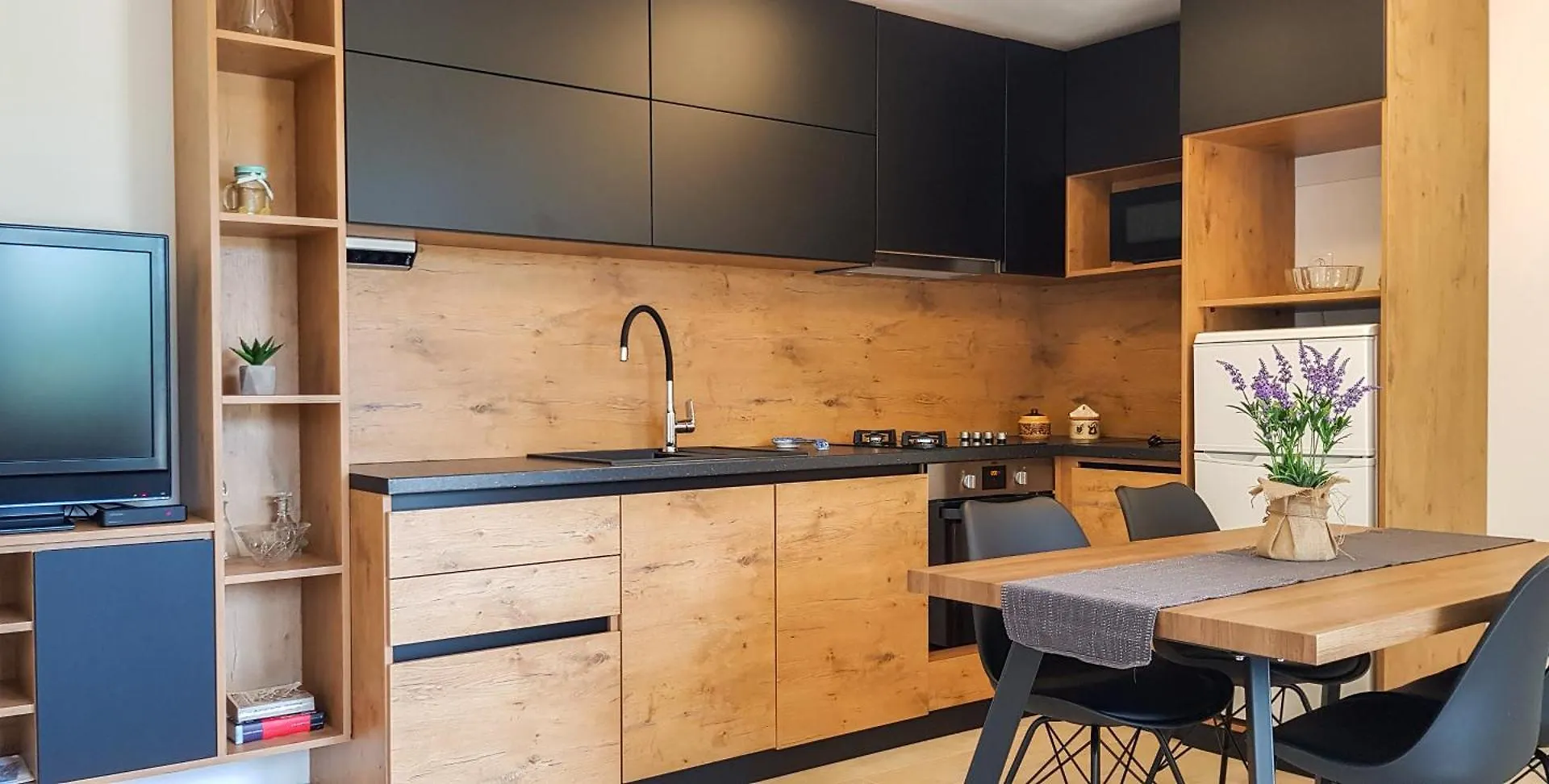 Apartments Russo - Apartments On The Beach Trogir