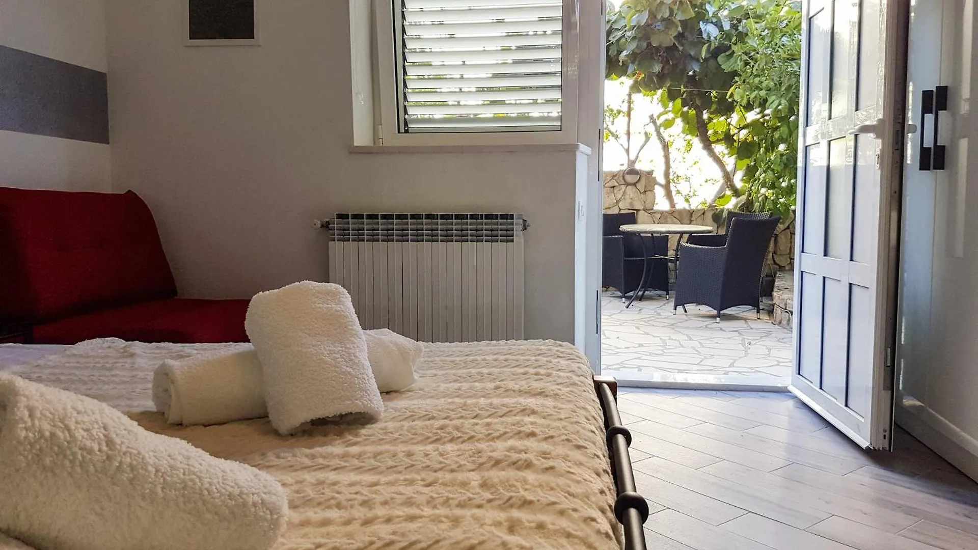 Apartments Russo - Apartments On The Beach Trogir 0*,  Kroatien